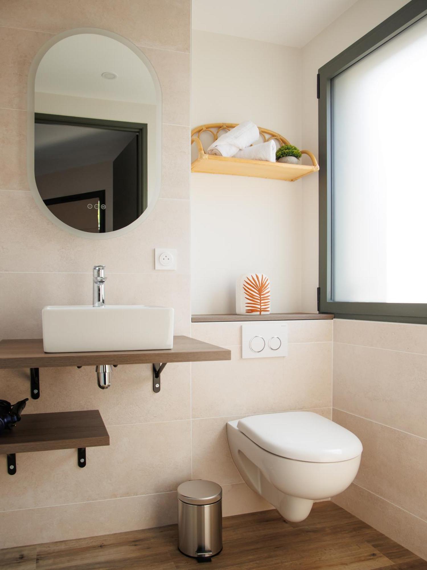 Appart'Hotel Le Corot - Acces Autonome - Saint-Junien Centre Zewnętrze zdjęcie